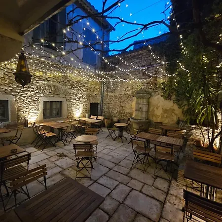 Le Patio