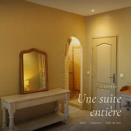 Le Patio 3* גריניאן