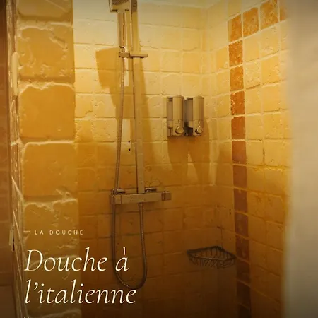 Le Patio בית הארחה