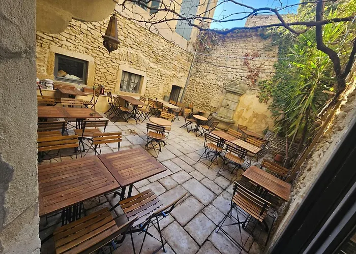 Konukevi Le Patio